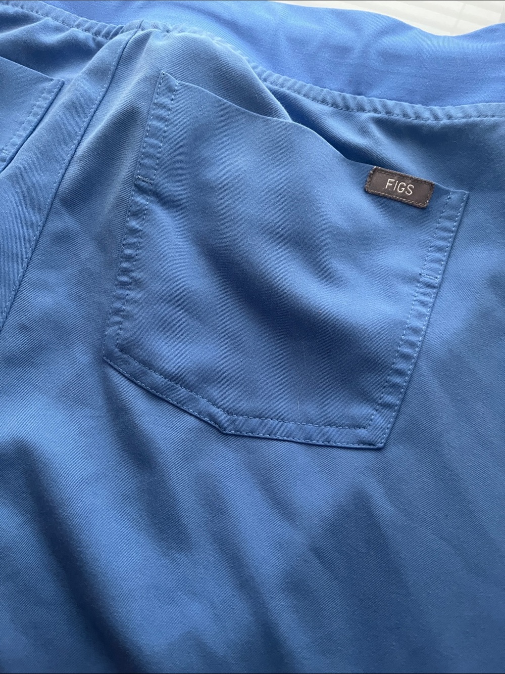 Figs Ciel Blue XS Scrub Set - Picture 3 of 8